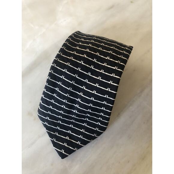 Vintage Brioni Black White Abstract Bracket Authentic 100% Silk Tie - Picture 1 of 6
